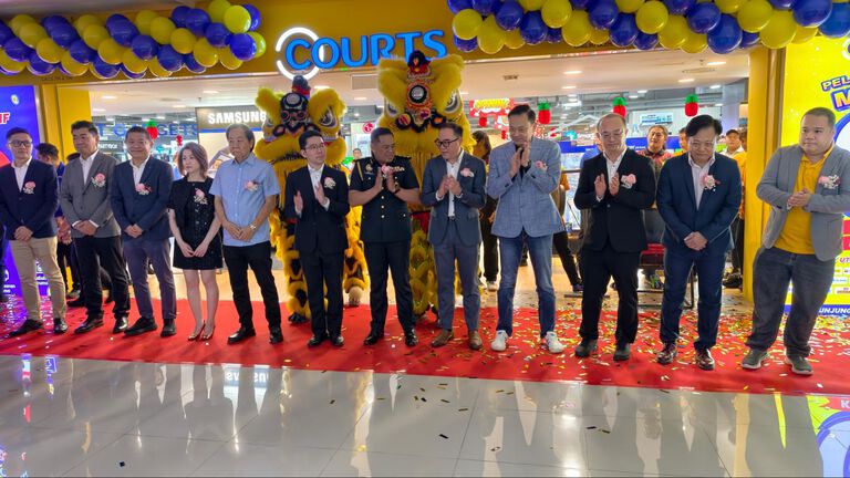 COURTS Karamunsing Celebrates Grand Reopening